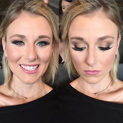Airbrush Makeup Temptu Photo Taken By Lisabolivarmua On Instagram With The Caption Of Gold Tone Eyeshadow To Compliment