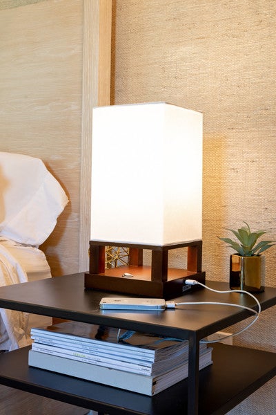 Maxwell Table Lamp Modern Desk Light Usb Alexa Echo Dot Google Home The Maxwell Usb Table Lamp 09 12 2018 Image By Brightech